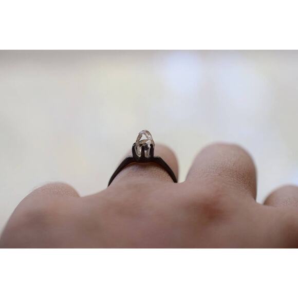 alternative raw diamond engagement ring raw crystal size 4 5 6 7 8 8 9 10 11 12 - Picture 5 of 5